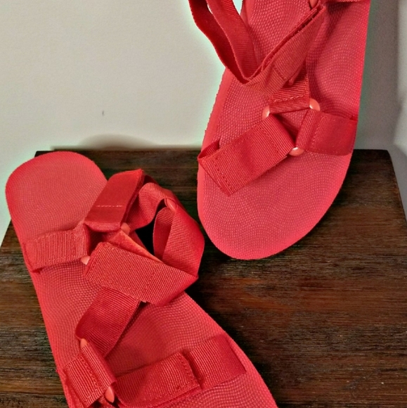 Sandals - Picture 2 of 2